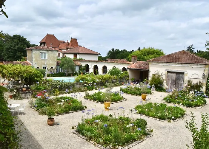 Les Ecuries De Sever *