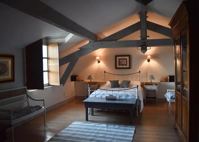 Les Ecuries De Sever Дом отдыха *